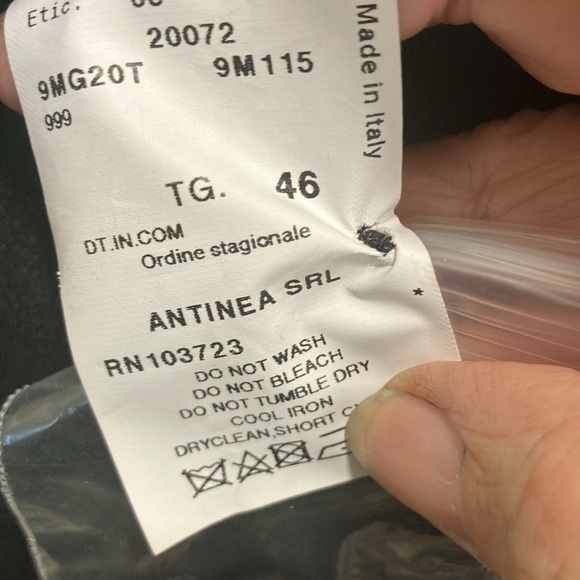 New Armani Collection black pinstripe blazer size 10 - Picture 11 of 12